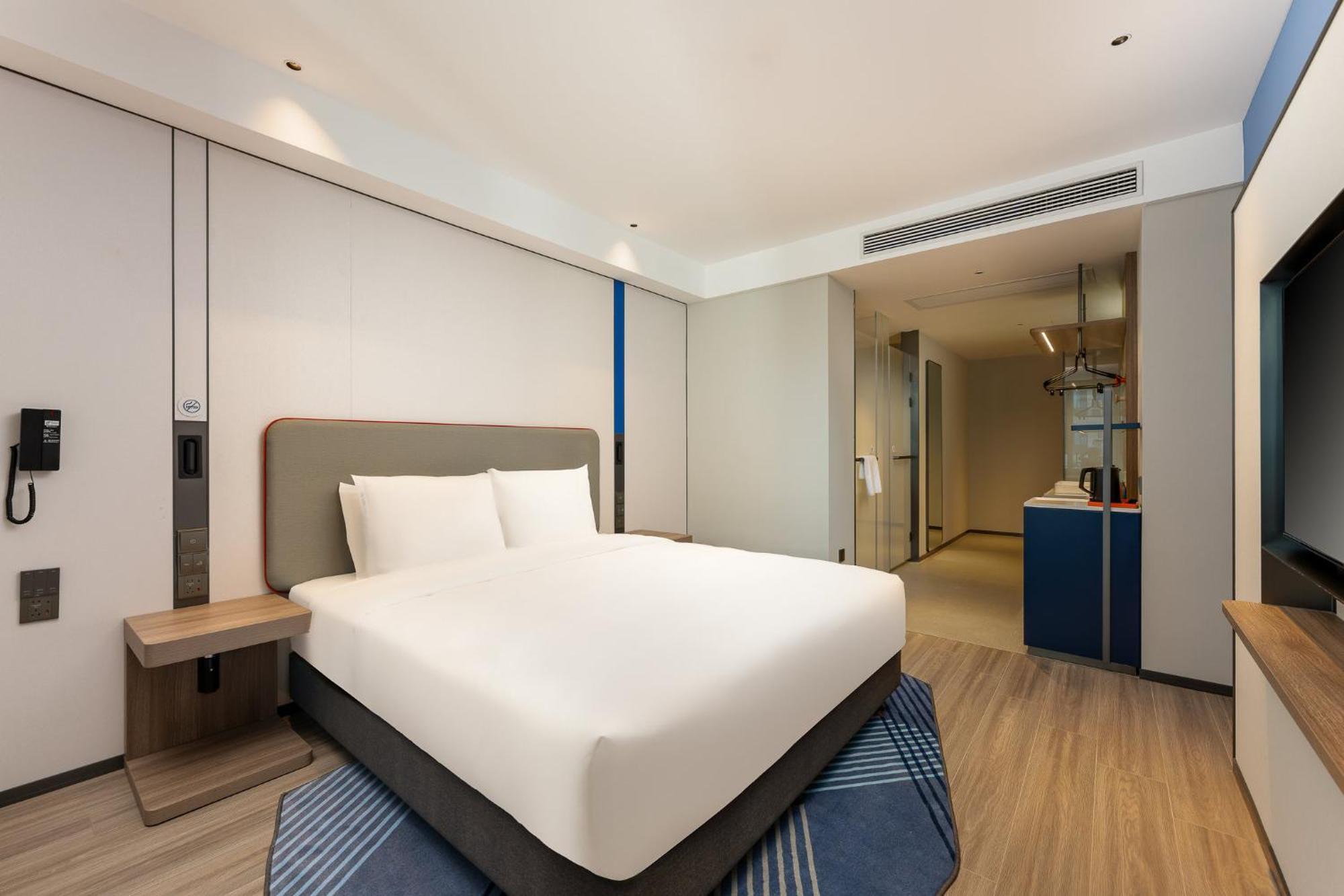 Holiday Inn Express Taizhou City Center By Ihg Екстер'єр фото