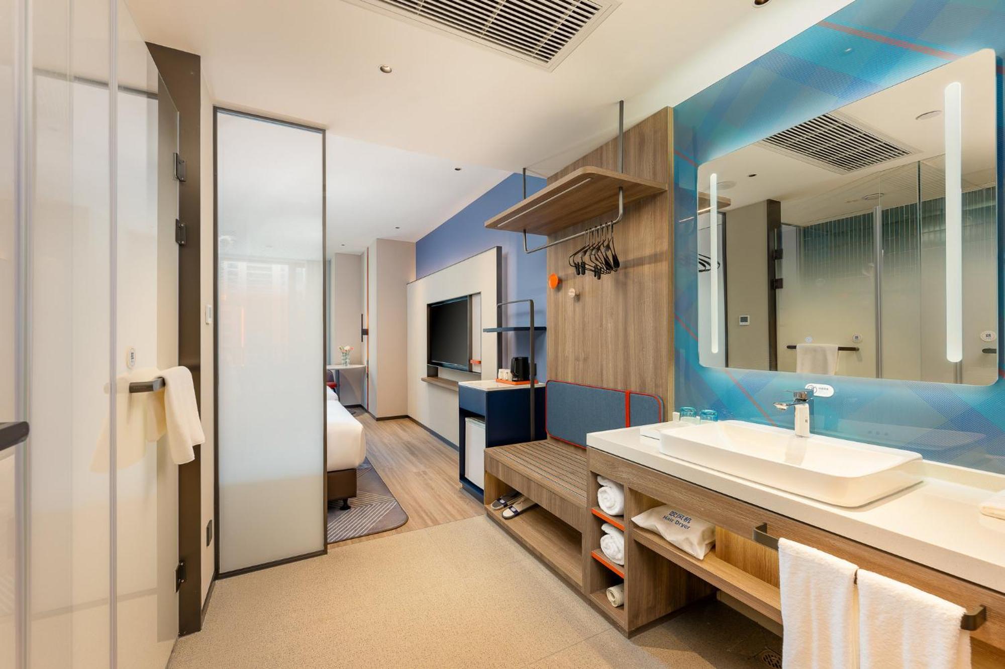 Holiday Inn Express Taizhou City Center By Ihg Екстер'єр фото