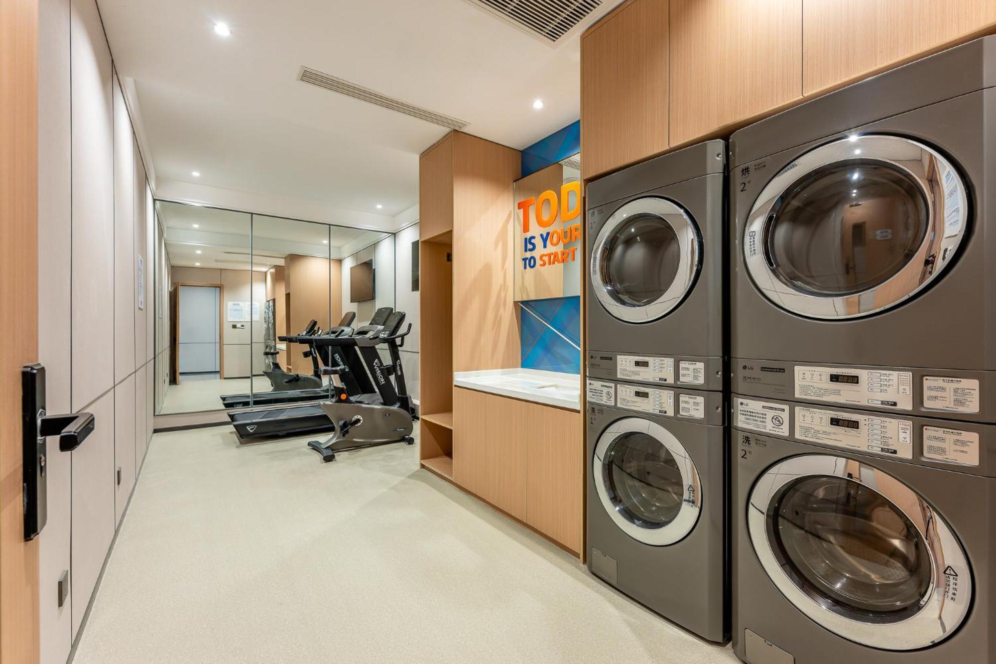 Holiday Inn Express Taizhou City Center By Ihg Екстер'єр фото